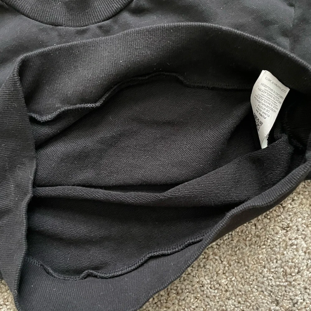 EUC Puma Black Crop Sweatshirt - Picture 5 of 11